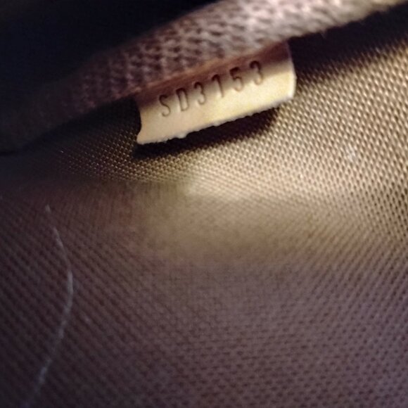 Eva Monogram Clutch with original strap - Picture 14 of 14